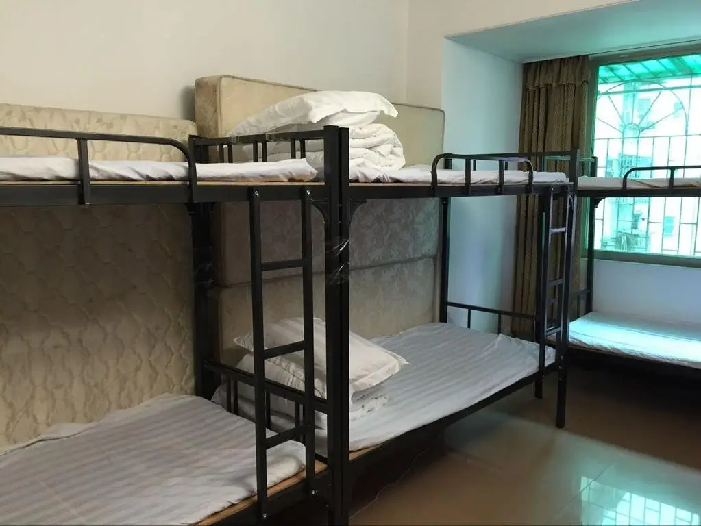 Гуанчжоу: Qing Lv Zhi Jia Hostel