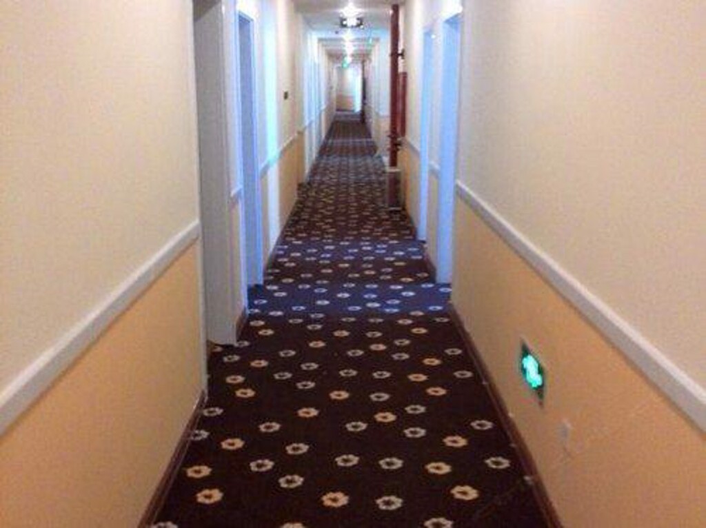 Циндао: Home Inn Hotel Jimo Powerlong Qingdao