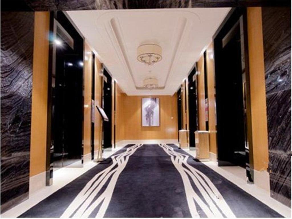 St Fleur Conifer Haikou — фото 1