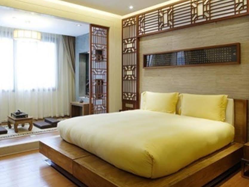 The Mahayana OCT Boutique Hotel — фото 1