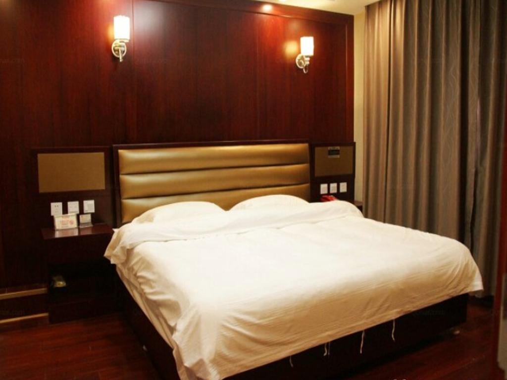 Xuancheng: One Plus One Holiday Inn