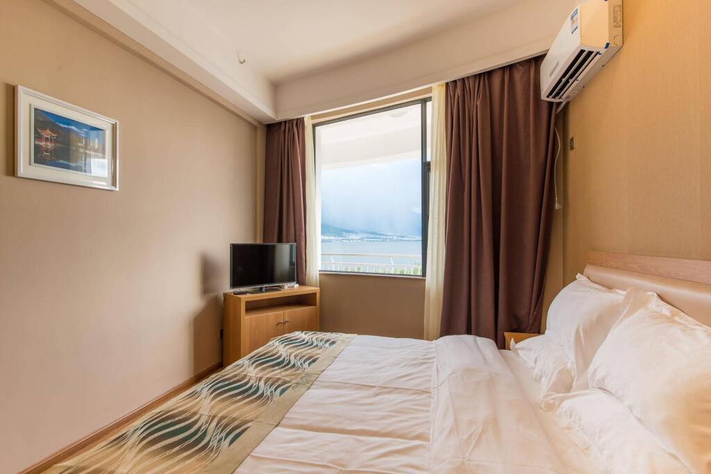 Дали: Er Hai Bay Holiday Hotel