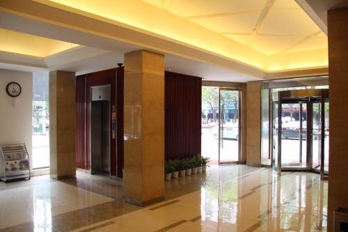 Сяогань: Sunshine 365 hotel