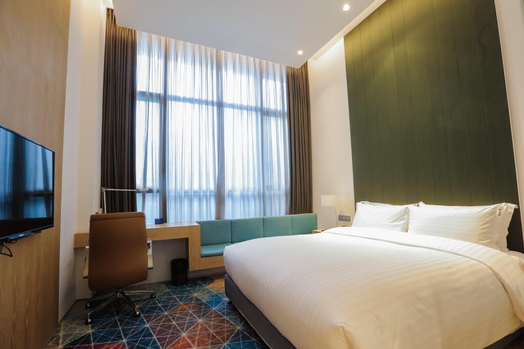 Шанхай: Holiday Inn Express Shanghai Songjiang Fangta by IHG