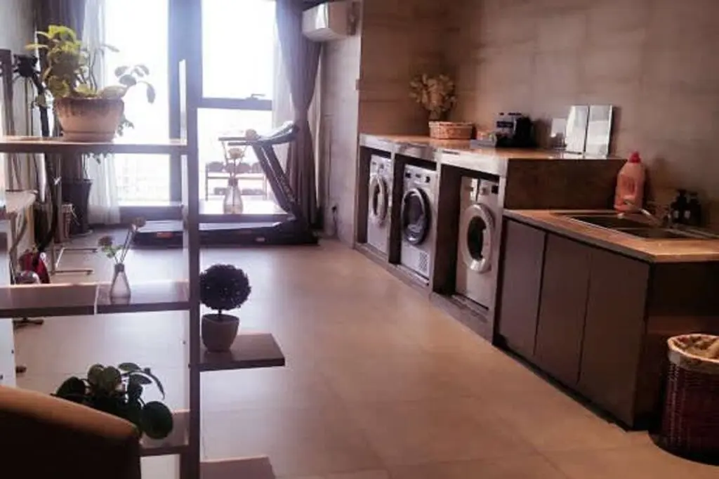 Сиань: Home Inn Plus (Xi'an Gaoxin 4th Road, Daduhui, Fengqing Park subway station)
