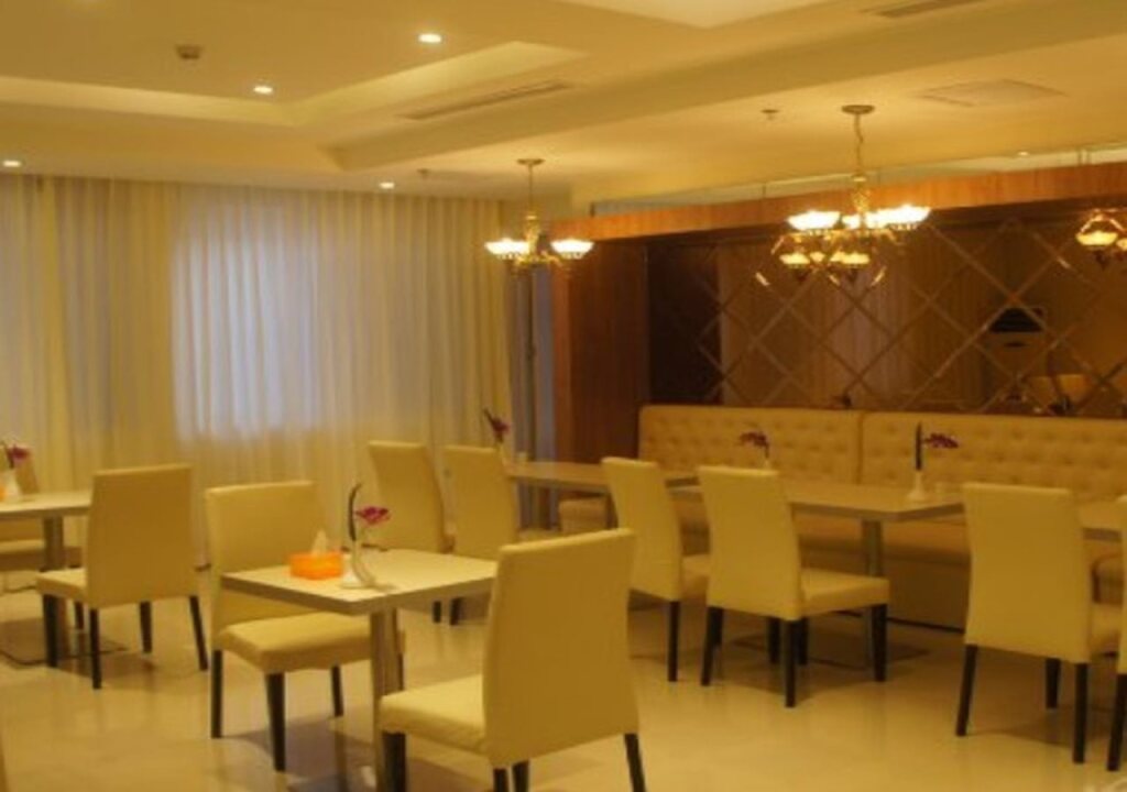 Пэнлай: Jinjiang Inn Select Yantai Penglaige