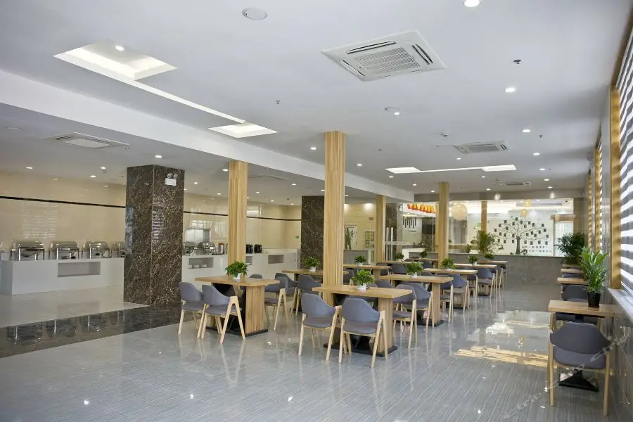 Шанхай: Wassim Hotel Express (Shanghai Baozhen)