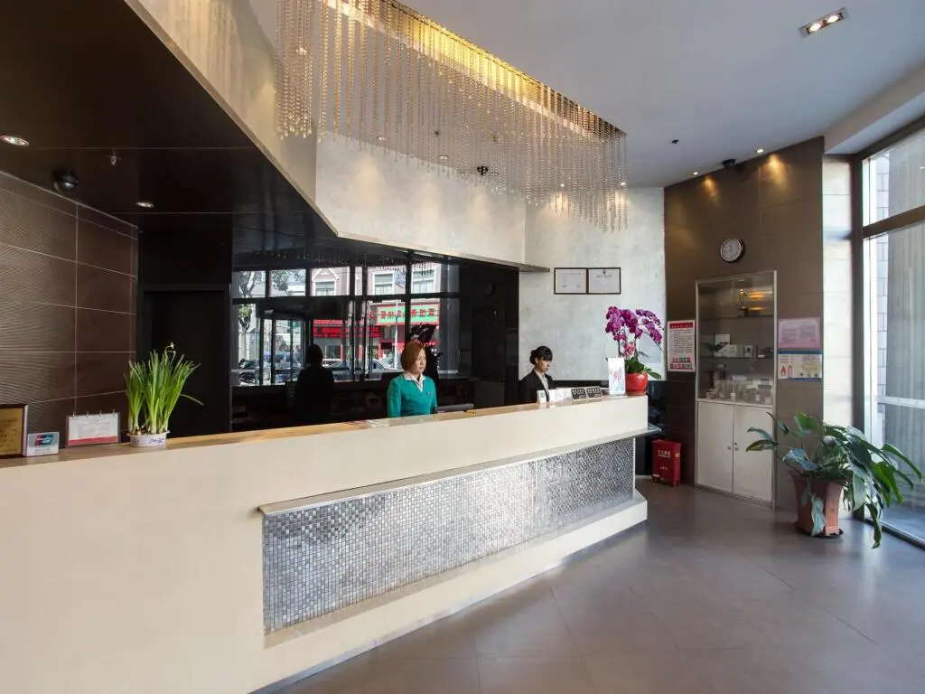 Шанхай: Jinjiang Inn Shanghai Zhuanqiao