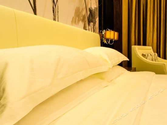 Чжухай: Zhuhai HongJingWan Hotel