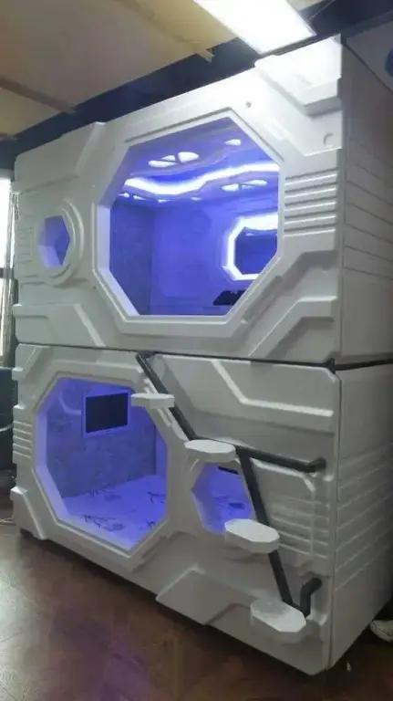 Нанкин: Intercity Capsule Youth Hostel Temple