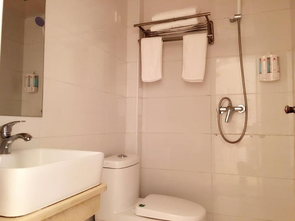 Цзиань: Jinggangshan Yunhai Inn