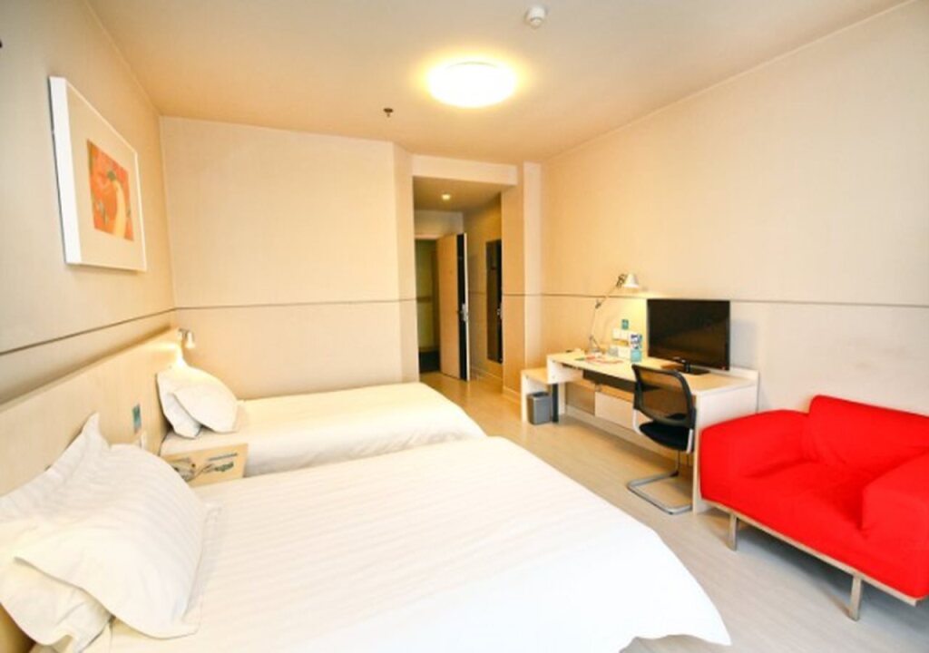 Чэнду: JInjiang Inn Chengdu DuFu CaoTang Branch
