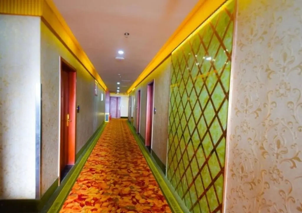 Шанхай: Yishi Hotel (Shanghai Pudong Airport Branch)
