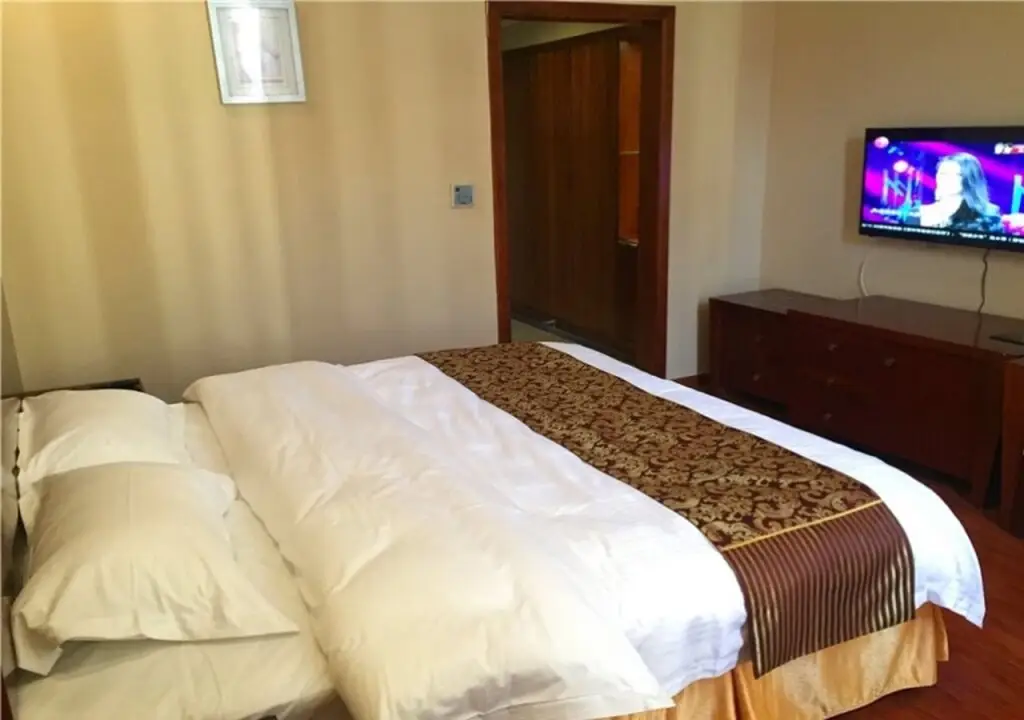 Шанхай: Yishi Hotel (Shanghai Pudong Airport Branch)
