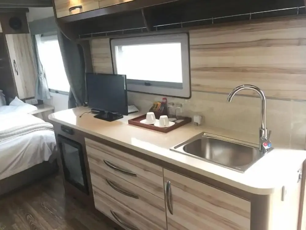 Нинбо: Seclusion Scenery of Shangshui International RV Resort