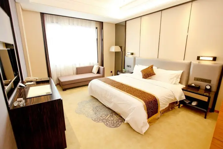 Ухань: Lamtin Longwin Hotel Wuhan