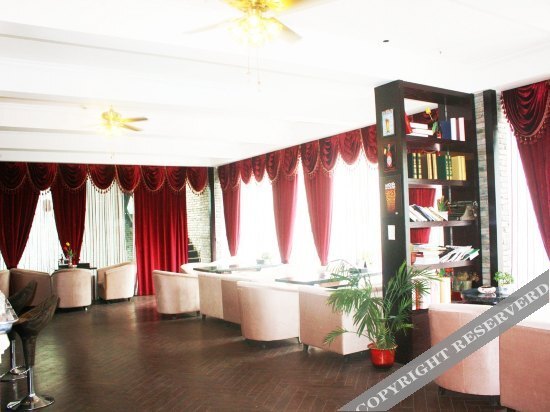 Наньпин: Bainian Shangting Boutique Hotel
