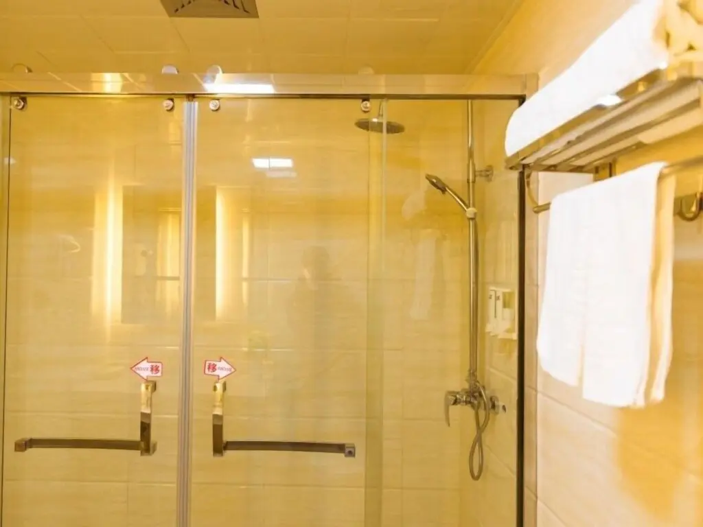 Шанхай: GreenTree Inn Shanghai Pudong Shenmei East Express Hotel