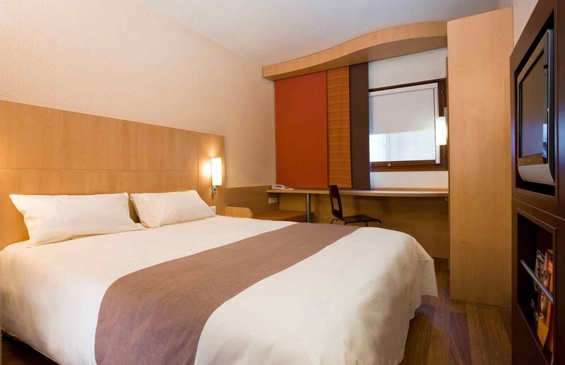 Manzhouli Yi Bi En Hotel — фото 1