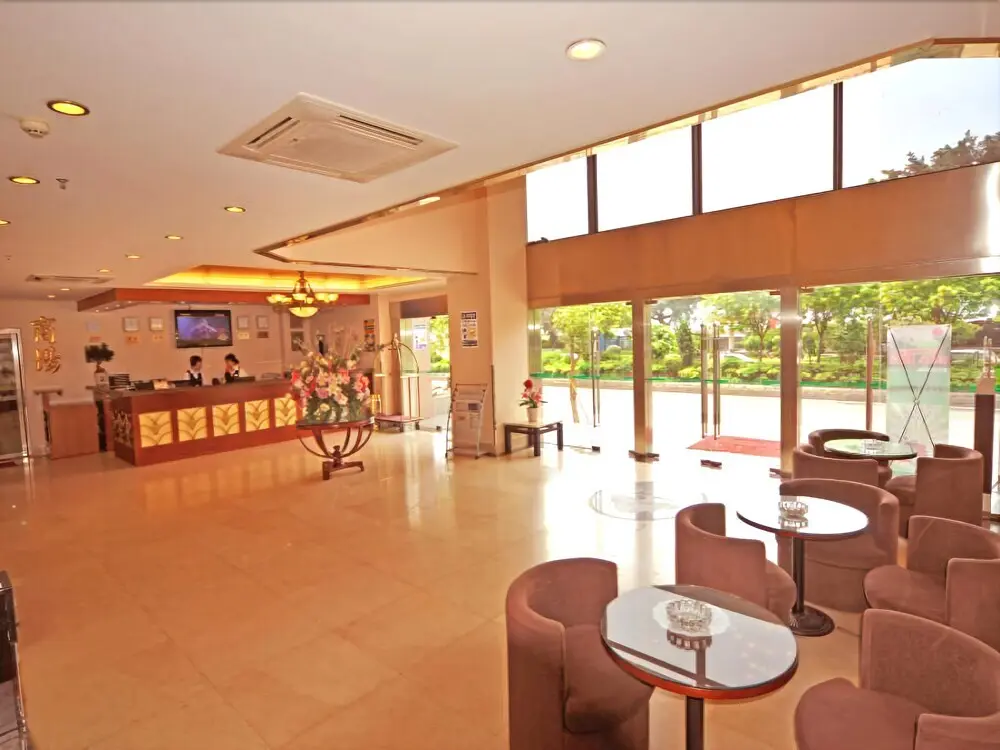 Шаньтоу: Greentree Inn Shantou Haibin Road Chousha Building