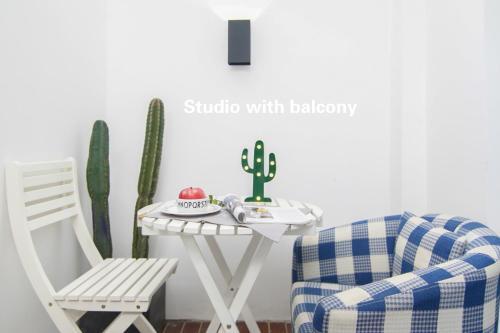 Шанхай: French Concession Coziness (Middle Huaihai Road)