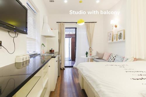 Шанхай: French Concession Coziness (Middle Huaihai Road)
