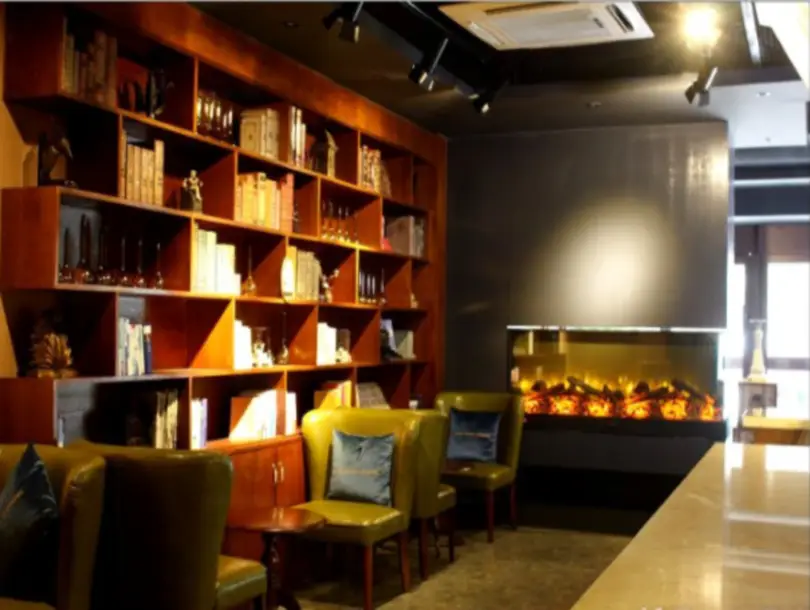 Чэнду: James Joyce Coffee Hotel Chengdu Wuhou Lijiao Metro Station Shuangnan