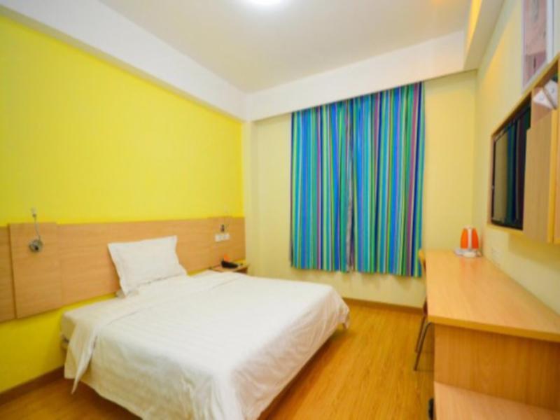 Сюйчжоу: 7 Days Inn Xuzhou North Zhongshan Road Jin Ying International Square