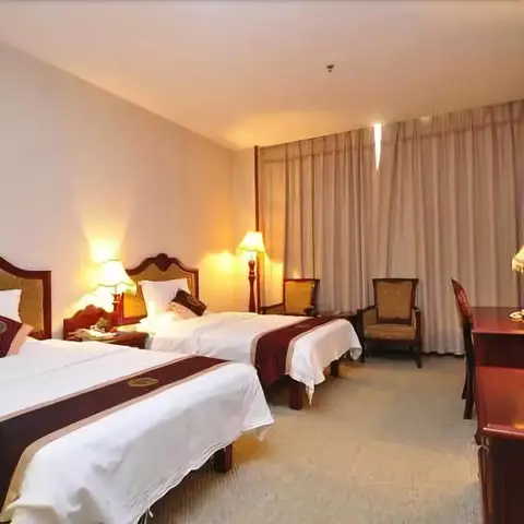 Plateau Pearl Hotel — фото 1