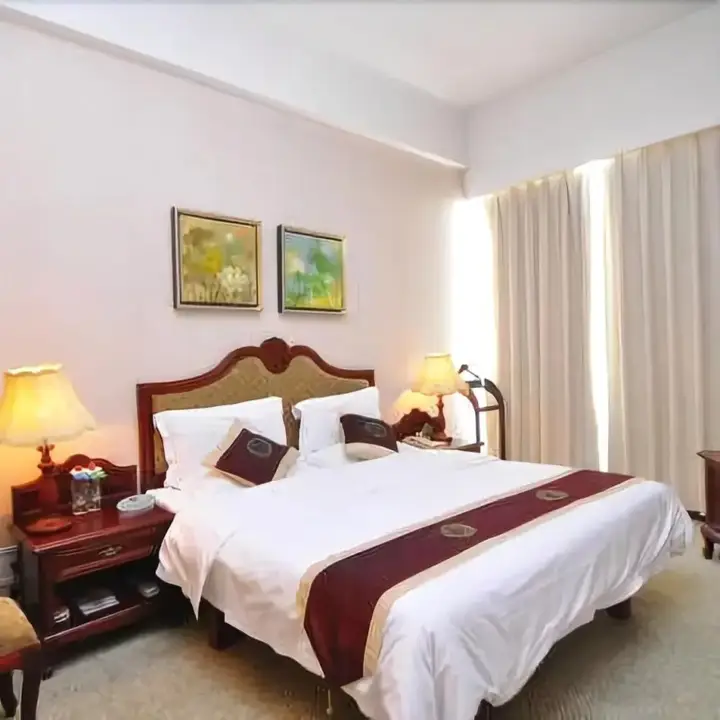 Куньмин: Plateau Pearl Hotel