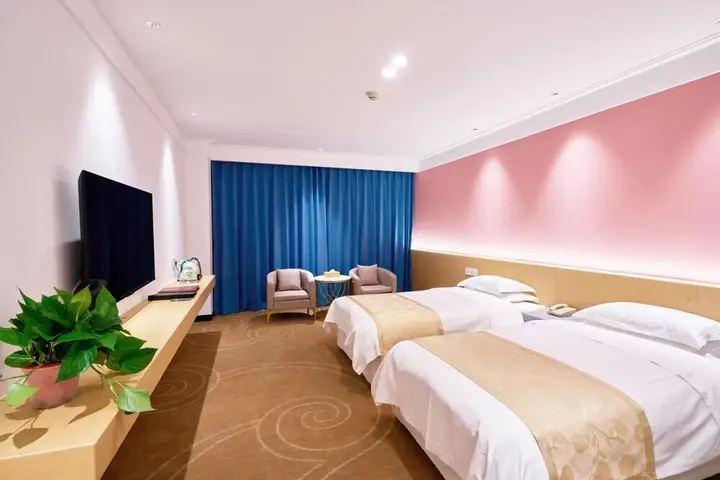 Циндао: Qingdao Fusheng Hotel