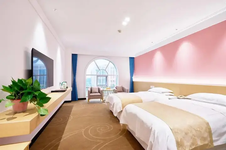 Циндао: Qingdao Fusheng Hotel