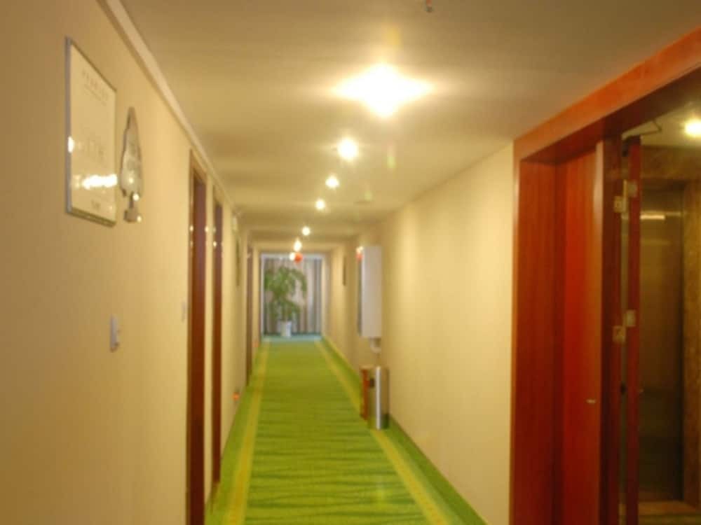 Чичжоу: GreenTree Inn Chizhou Guichi District South Changjiang Road Express Hotel