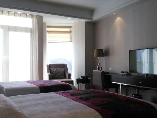 Гайд: Jingyuege International Hotel