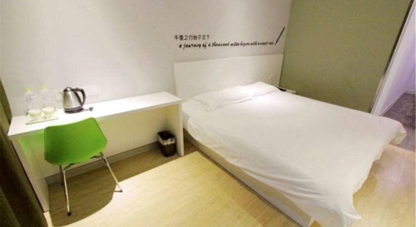 Циндао: Motel Zhengyang Liuting Qingdao