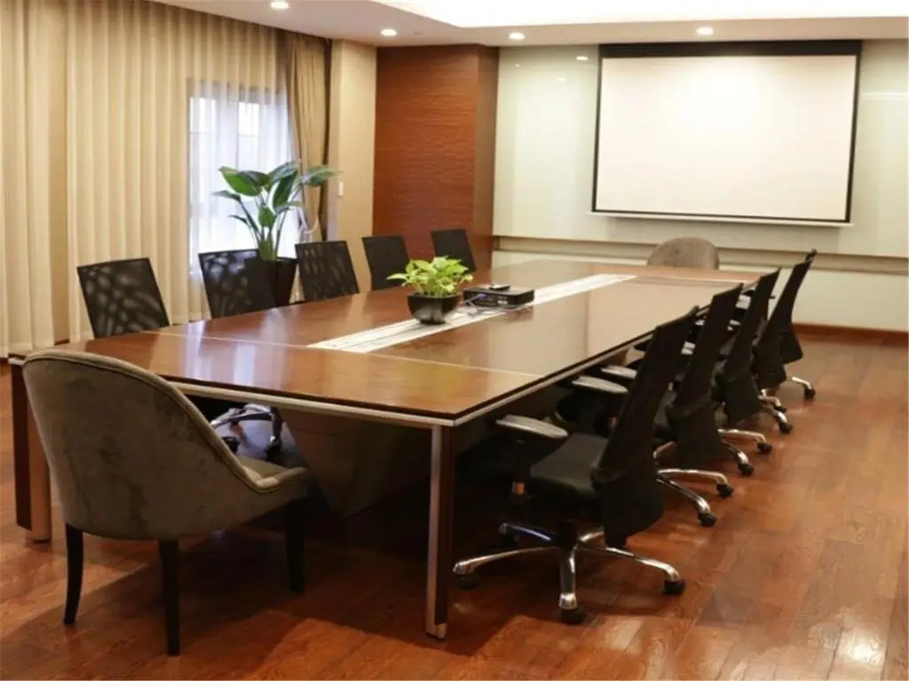 Пекин: Beijing Oriental Provence Center Club