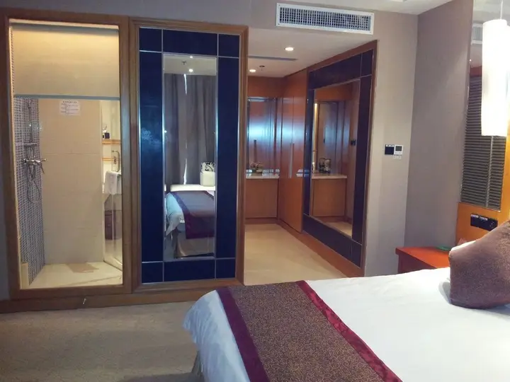 Ляньюньган: Century Fate International Hotel