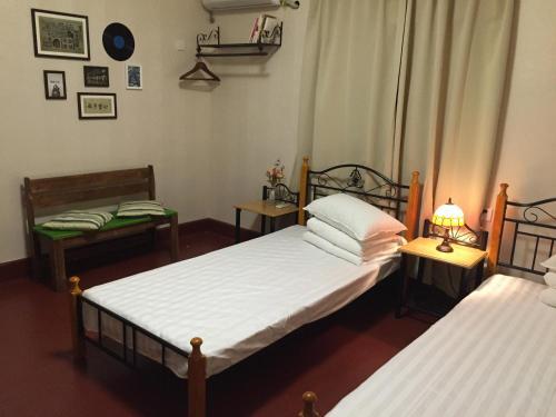 Нанкин: Fresh Floral - Old Chinese Style Girls' Dormitory