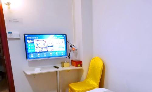 Гуанчжоу: Guangzhou South Railway Station Xingtu Boutique Apartment