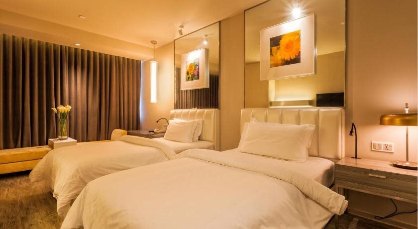 Циндао: Jinjiang Metropolo Hotel - Qingdao Chengyang District Government