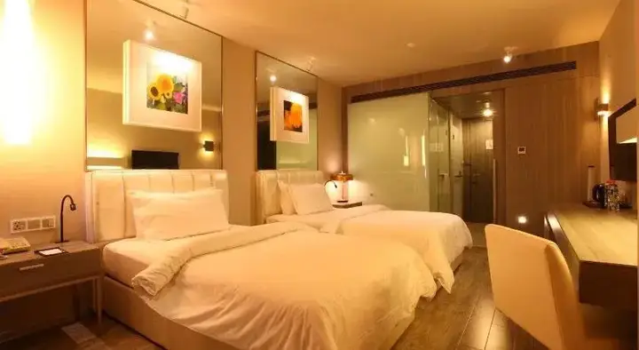 Циндао: Jinjiang Metropolo Hotel - Qingdao Chengyang District Government