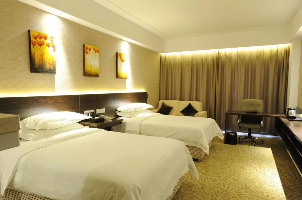 Вэйхай: Vienna Hotel