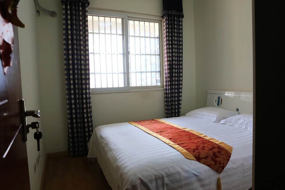 Чэнду: Chengdu Ejia Hotel Wuhouci Branch