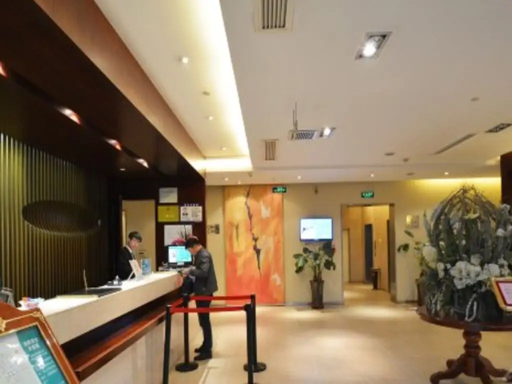 Чжэнчжоу: Jinjiang Inn Zhengzhou International Convention Centre