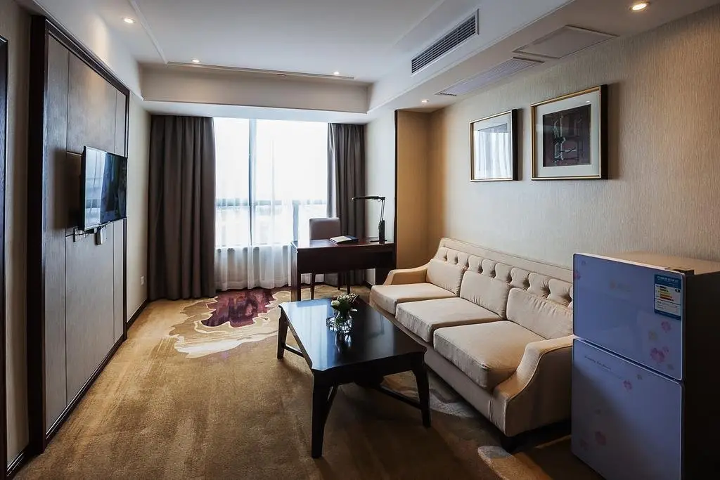 Хучжоу: Huzhou Wealth Hotel