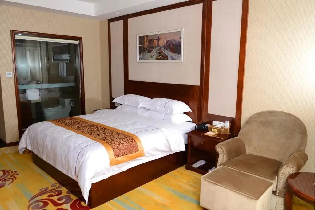 Шанхай: New Knight Royal Hotel Shibo Sanlin