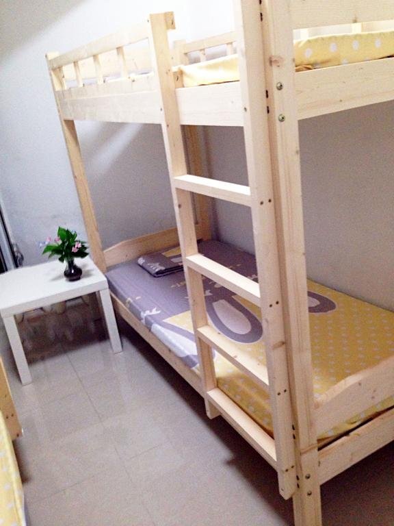 Shenzhen 8090 Hostel East Railway Branch — фото 1