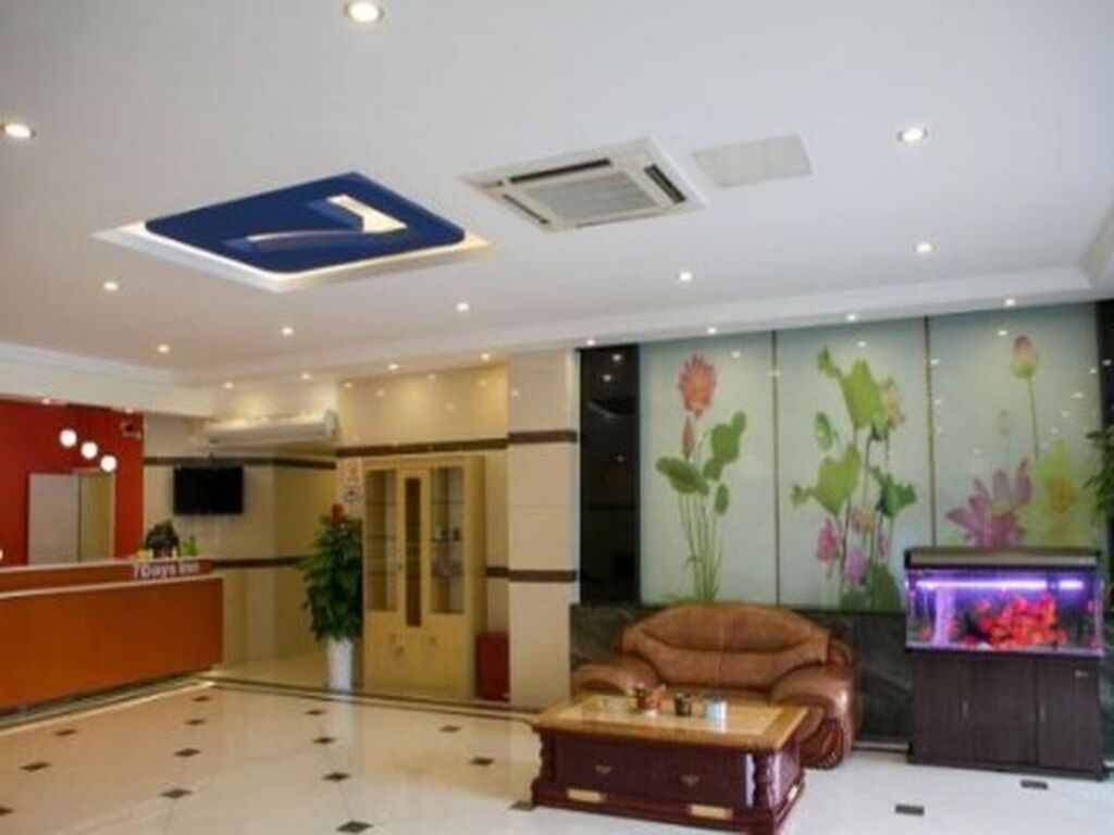 Шаоксинг: 7 Days Inn Shaoxing Train Station Branch
