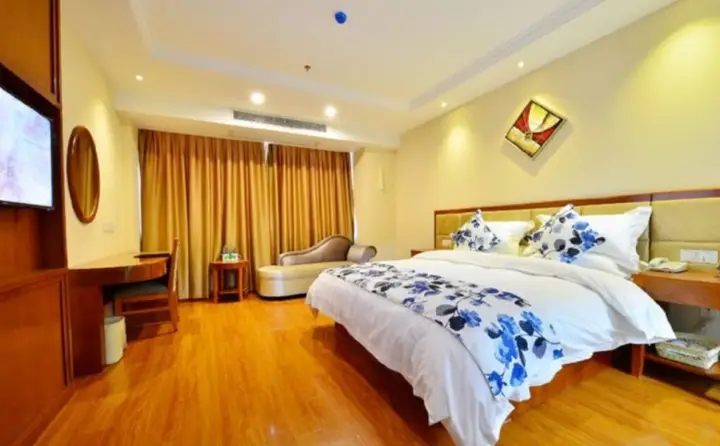 Уси: GreenTree Inn JiangSu Wuxi Xidong Xincheng Business Hotel