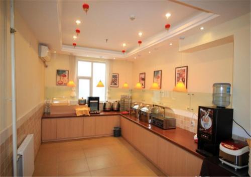 Яньтай: Motel Yantaishan Park